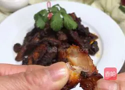 Illustration of Spicy Dried Fish Recipe 10