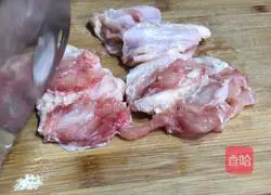 Illustration of how to make wonton skin cheese chicken wings 2