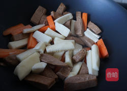 山药炖牛柳(素食版)的做法图解5