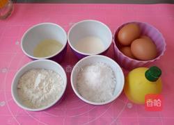 不开裂的蛋糕卷的做法图解1