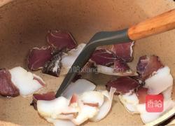 腊肉炒包菜的做法图解4