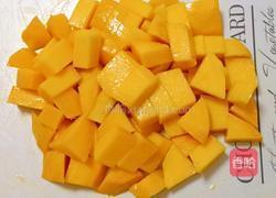 芒果奶冻杯的做法图解2