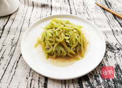  藤椒莴笋丝的做法图解7