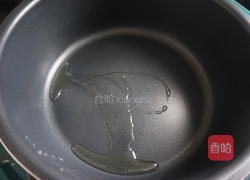  藤椒莴笋丝的做法图解1