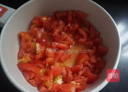 菌菇番茄减脂汤的做法图解3