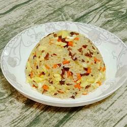 胡萝卜木耳蛋炒饭的做法[图]