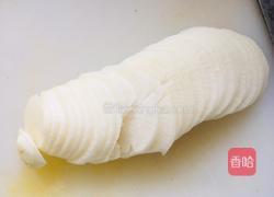 糖醋萝卜丝的做法图解1