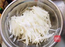 糖醋萝卜丝的做法图解2