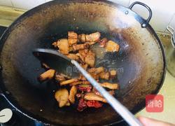 红烧肉烩菜的做法图解1