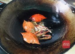 葱姜棱子蟹的做法图解2