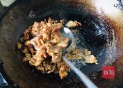 木耳西芹炒过油肉的做法图解6