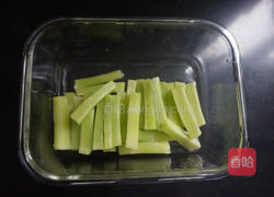 凉拌莴笋的做法图解5