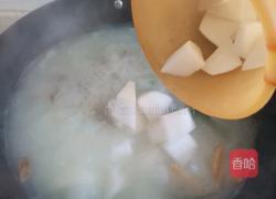 白萝卜排骨汤的做法图解4