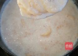 香蕉牛奶燕麦粥的做法图解5