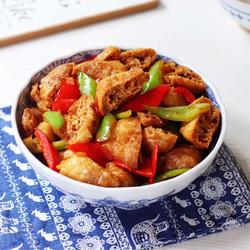 辣椒炒豆泡的做法[图]