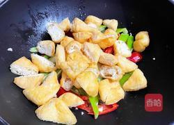 辣椒炒豆泡的做法图解6