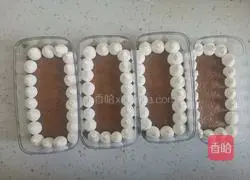 Strawberry Cocoa Box Cake Recipe Illustration 14