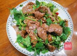 芫荽拌牛肉的做法图解7