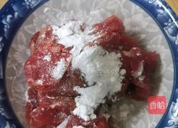 芫荽拌牛肉的做法图解2