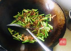 蒜苔生炒肉丝的做法图解8