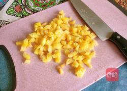 槐花菠萝炒饭的做法图解4