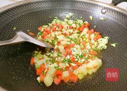 槐花菠萝炒饭的做法图解8