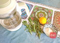 迷迭香柠檬茶的做法图解2