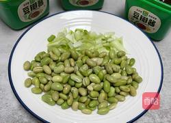 酱香毛豆的做法图解1