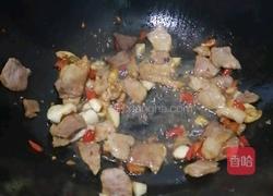 瘦肉水芹菜的做法图解5