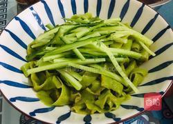 菠菜香菇炸酱面的做法图解13