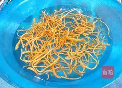 虫草花炒荷兰豆的做法图解3