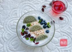 酸奶蔓越莓饱饱碗的做法图解8