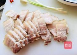 莲花白回锅肉的做法图解2