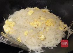 鸡蛋炒白萝卜丝的做法图解8
