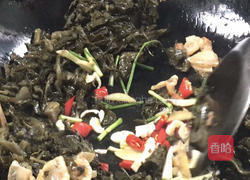 酸菜炒春笋的做法图解7