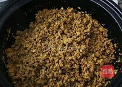 熬制牛肉香辣酱的做法图解7