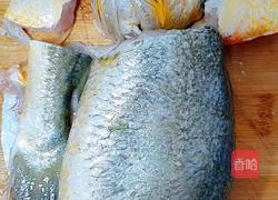 黄鱼煨面的做法图解1