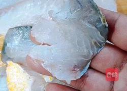 黄鱼煨面的做法图解2