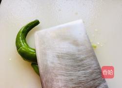 辣椒炒肉片的做法图解2