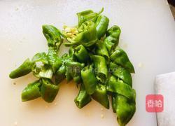 辣椒炒肉片的做法图解3