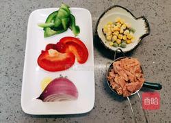 金枪鱼芝士披萨的做法图解5