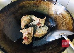 冬瓜鱼头炖豆腐的做法图解2