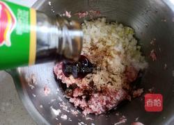 西葫鲜肉锅贴的做法图解4