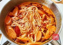 Illustration of tomato sour soup noodles 10