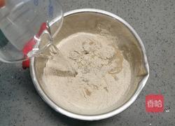 全麦薄饼的做法图解3