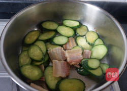 黄瓜炒咸肉的做法图解6