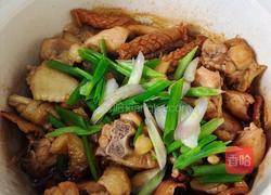 鱿鱼焖鸡的做法图解5