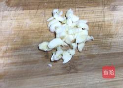 肥肉炒马齿苋的做法图解3