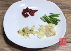 黄瓜炒猪头肉的做法图解4