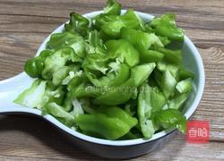 黄瓜炒猪头肉的做法图解3